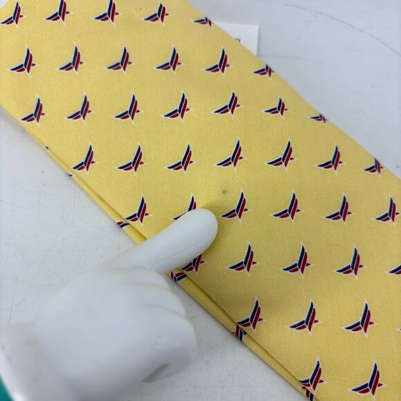 Vineyard Vines Men's Neck Tie American Energy Yellow Silk USA - Picture 7 of 11